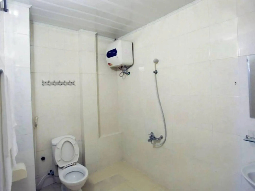 Thang Long 1 Hotel