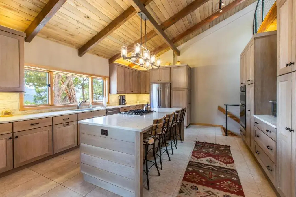 317 Tower - Combo Home