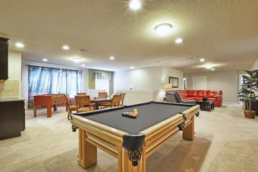 9 Bed House W/pool &spa In Windsor Westside-3704ww 9 Bedroom Home