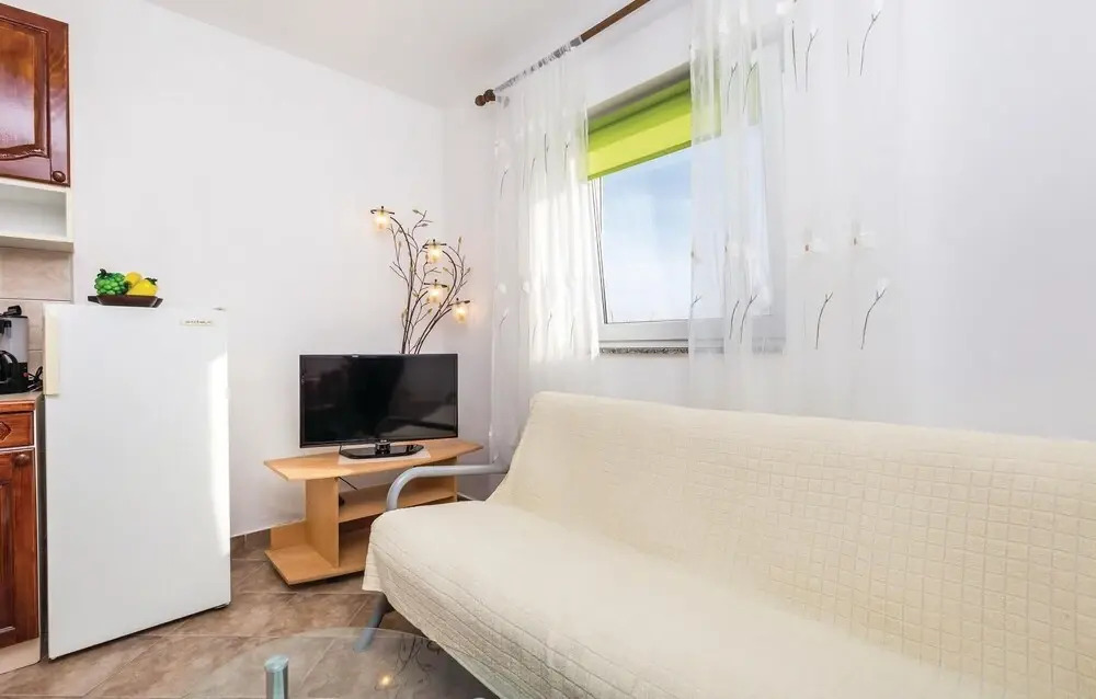 Beautiful Home in Kastav With Wifi and 1 Bedrooms