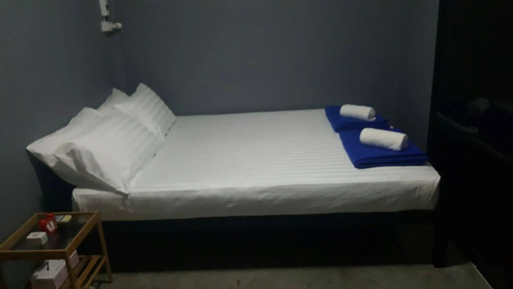 Din Space Bangkok