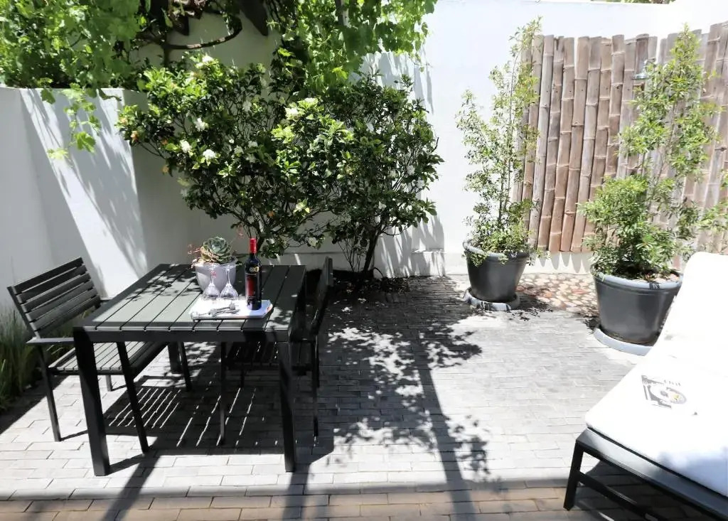 DysArt Boutique Hotel
