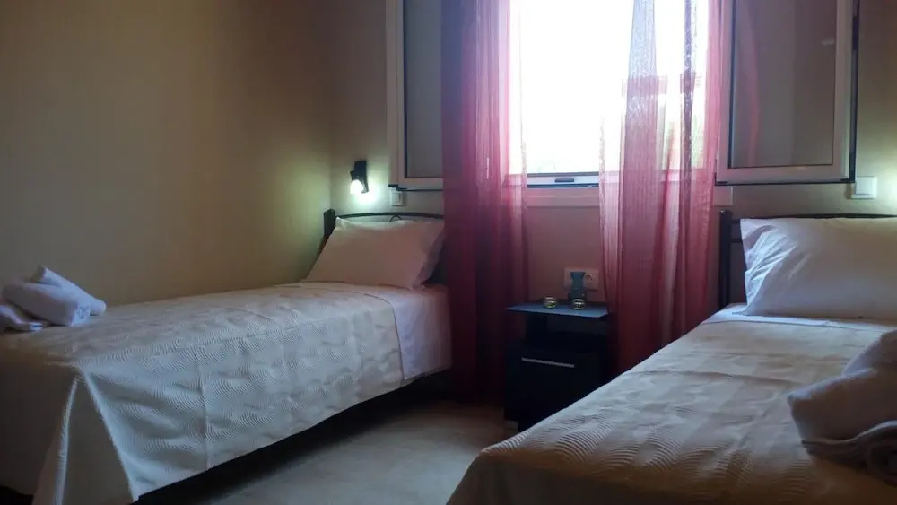 AnthosGuestHouses