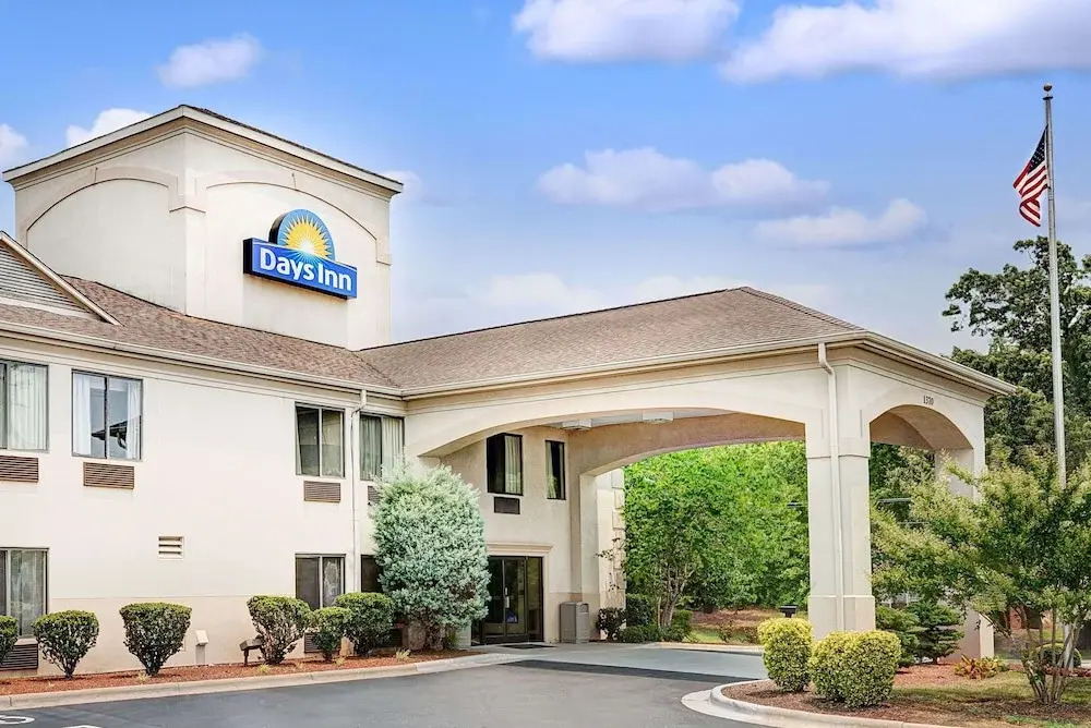 Days Inn Burlington East