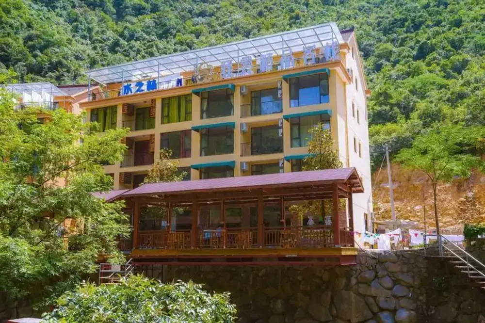 Yiyun Botique Inn Lumu Yiyan Tonglu