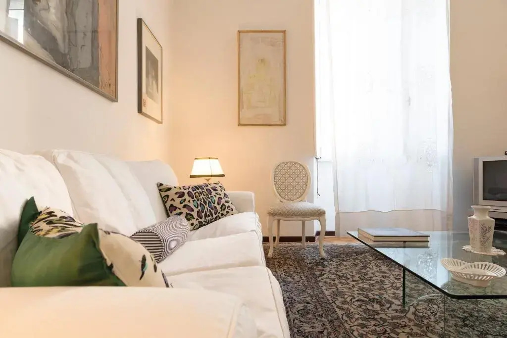 Flower'S Market Apartment - Charme Homes