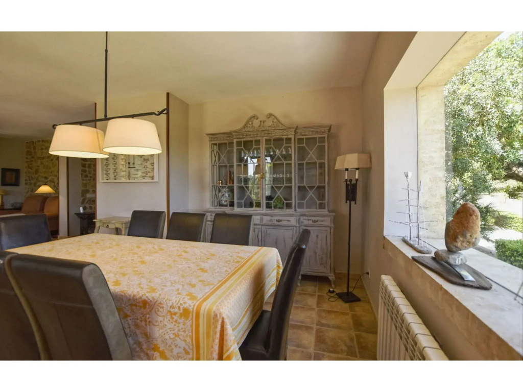 Beautiful country house with pool and views of the Tramuntana for 8 people