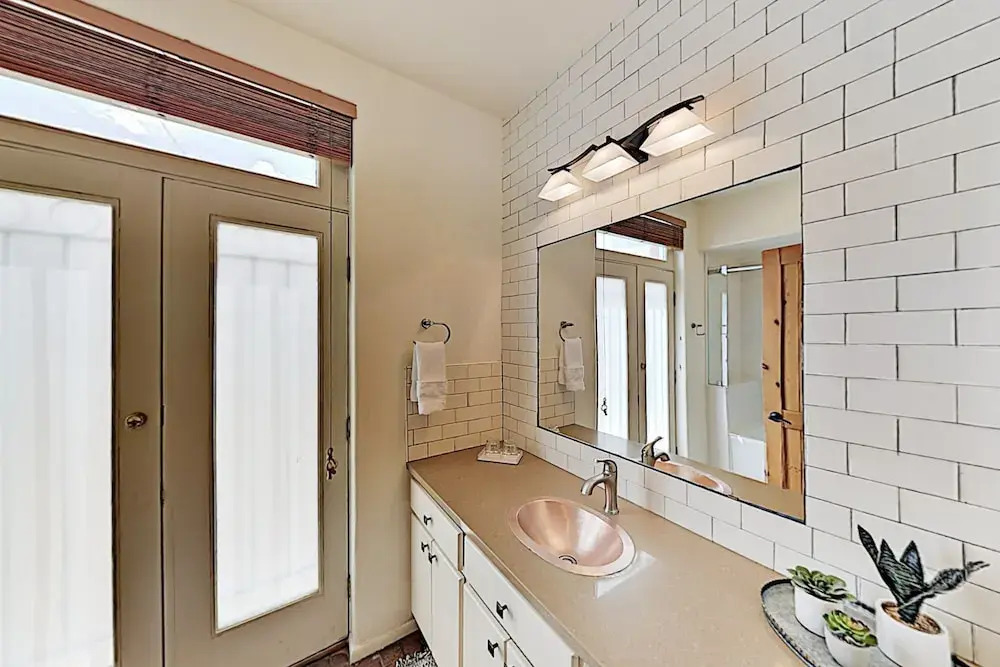 Santa Maria At Zona Rosa: Walk Everywhere! 1 Bedroom Condo