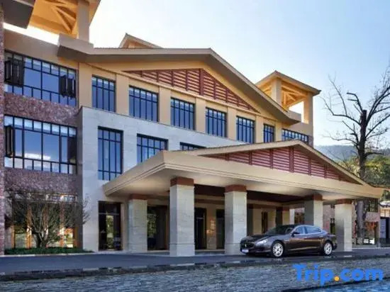 Jinfang Hot Spring Banshan Hotel