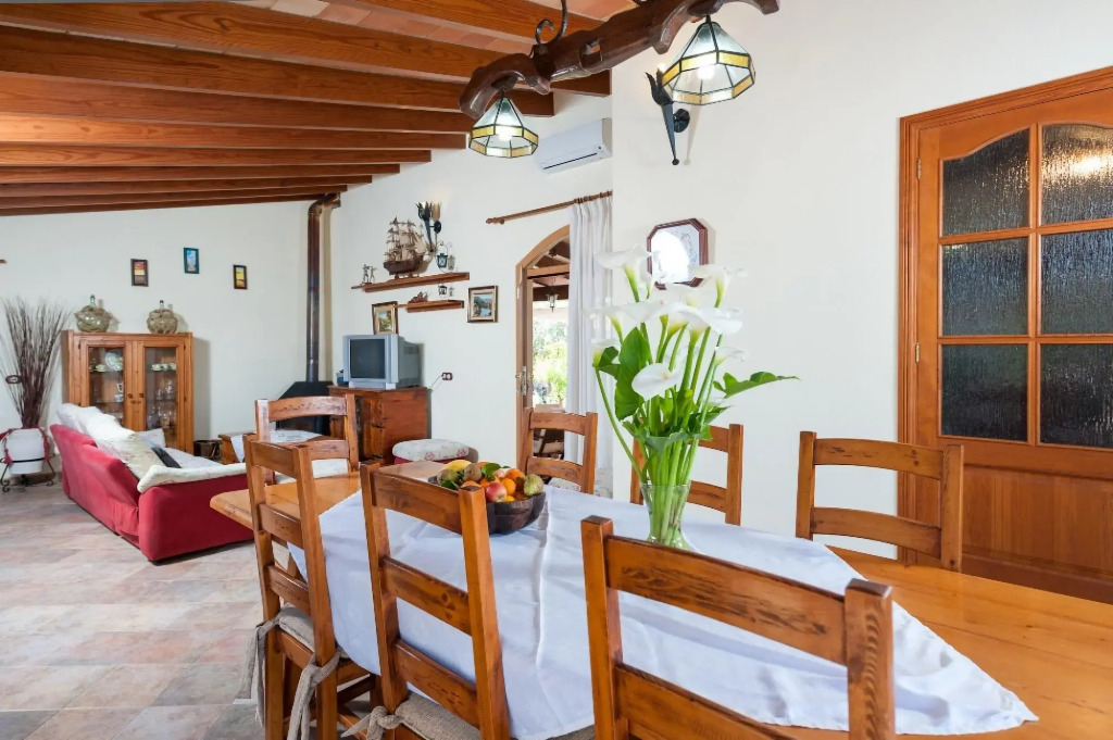 VILA - Villa with sea views in SANTA MARGALIDA. Free WiFi