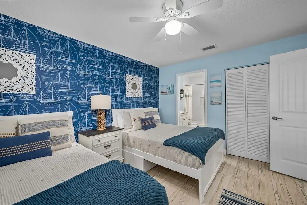 Lovely Ocean-view Condo With Pools, hot Tubs, Private W/d, & Central AC