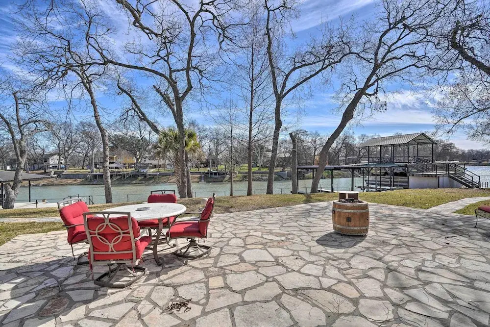 Spacious Lake Placid Retreat w/ Gorgeous Views!