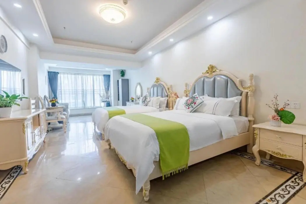 Wanyi Boutique Waifiden Apartment (Beijing Road Pedestrian Street Haizhu Square Metro Station)