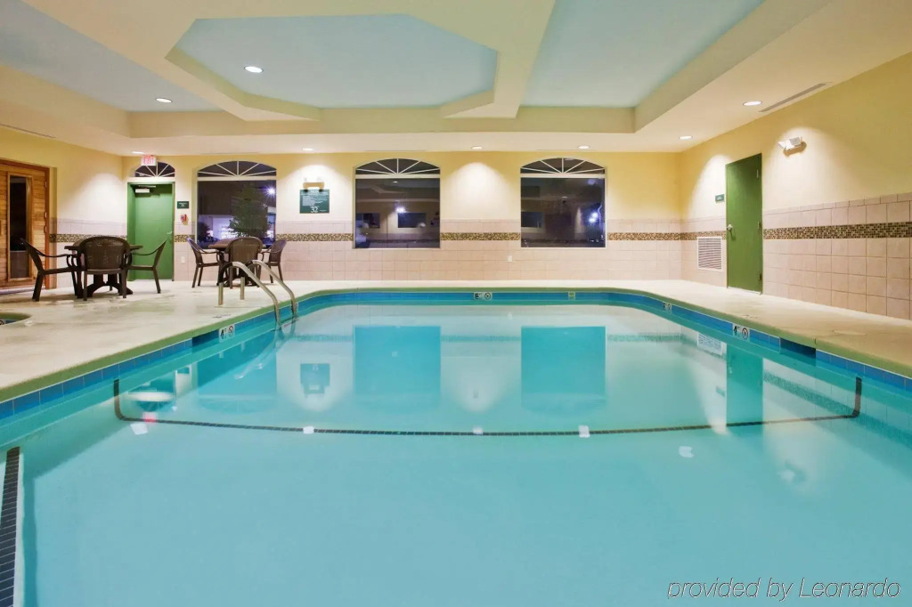 Country Inn & Suites by Radisson, Albany, GA