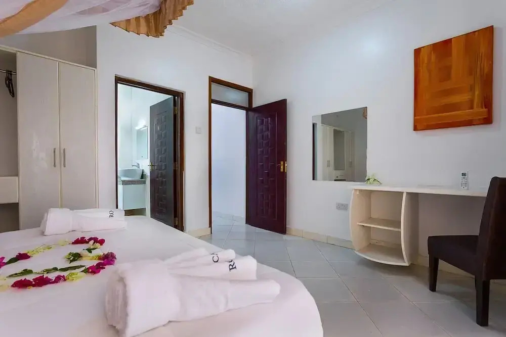 Villa Becky - Diani Beach