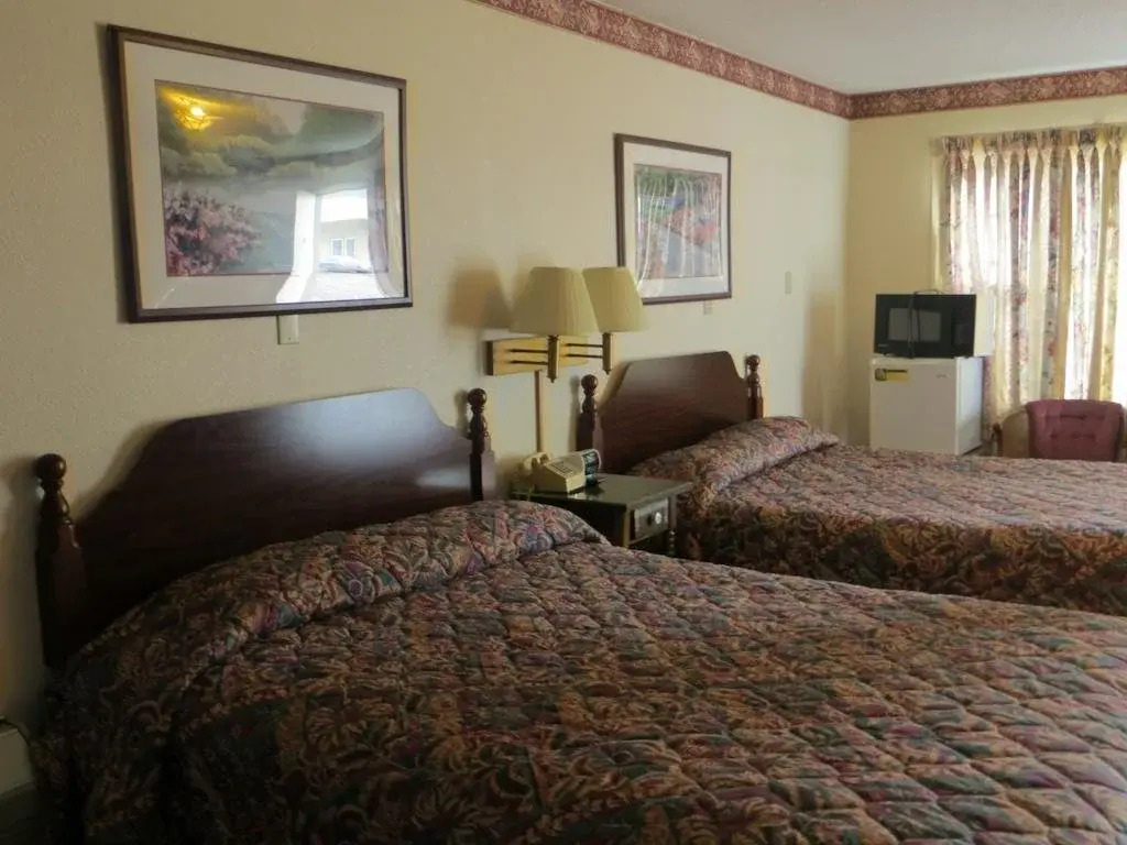 Holiday Motel