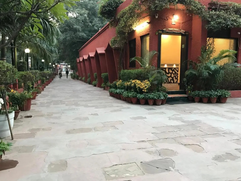 Hotel Sheela, 100m from Taj Mahal