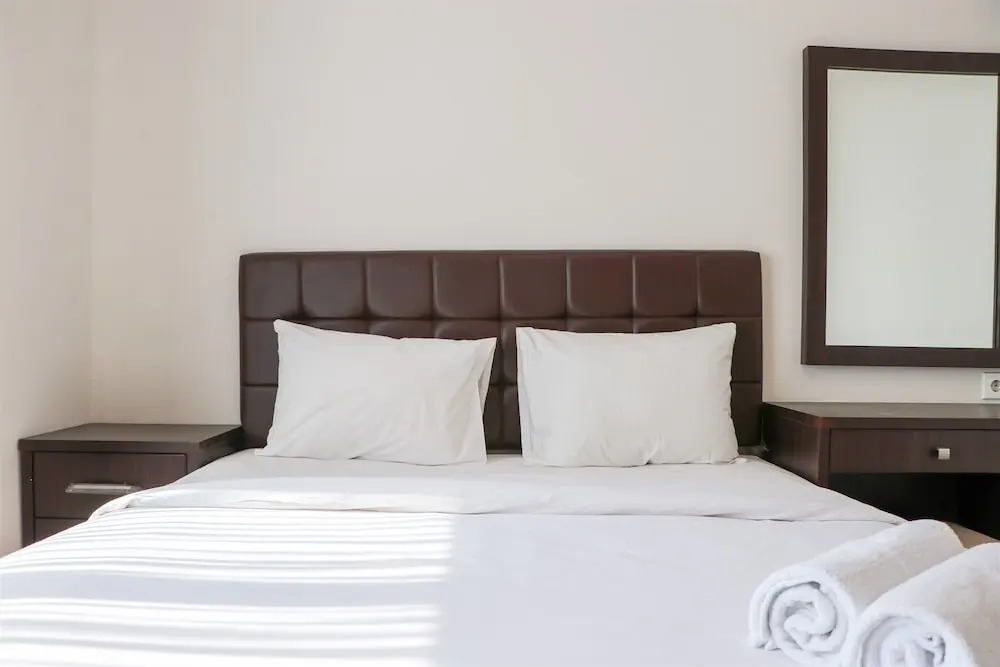 Full Furnished With Comfort Design 2Br Apartment At Thamrin Residence