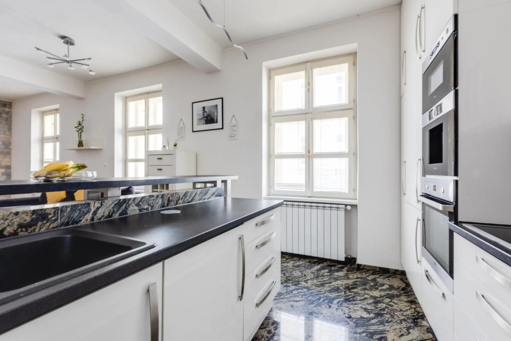 Luxury&Quiet charming 2-bedrooms Apt near river
