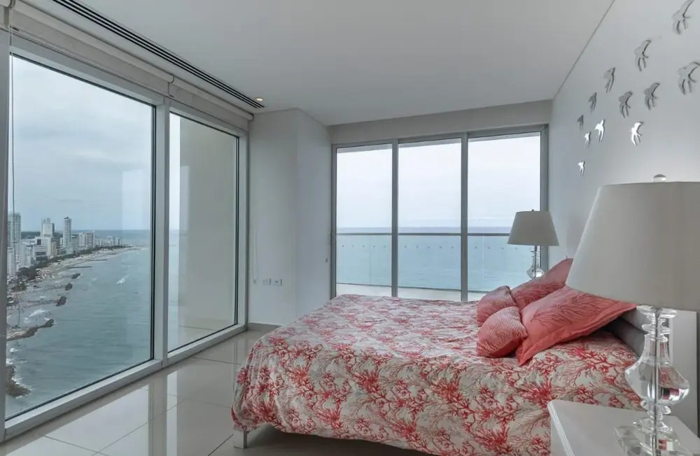 Magical Sunset 3BR Luxurious Apartment Near Centro Historico