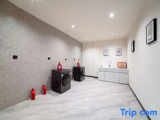Xidi Yunyi Qiushang Resort Hotel