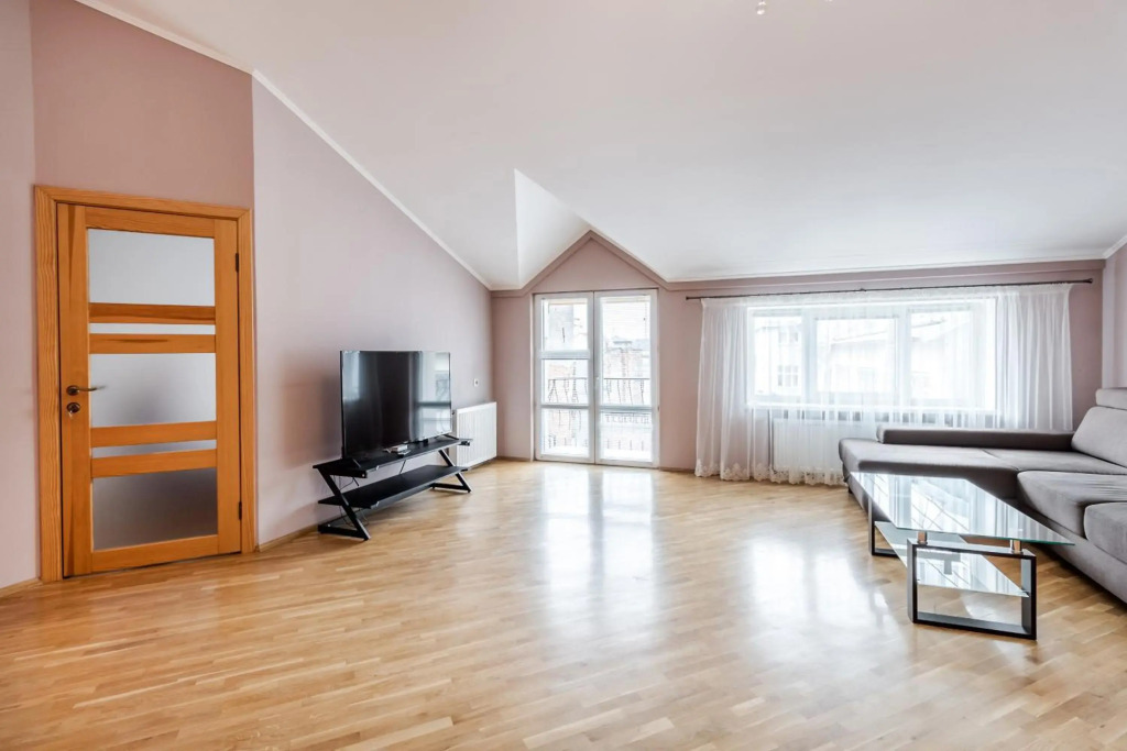 VIP 2 floors apartmens on MAIN SQUARE