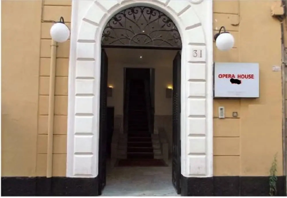 Rome Opera Theatre Rooms by Dama - Termini Station & Rome City Center