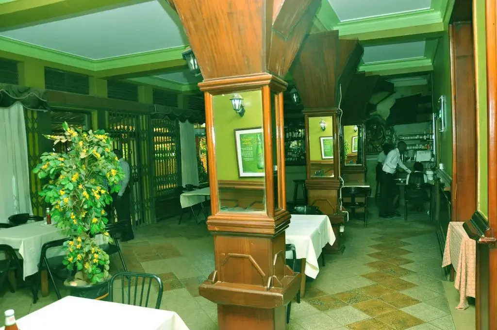 Oxford Royal Hotel