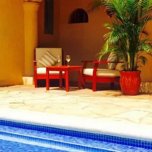 Casa Lucia Boutique Suites & Apartments