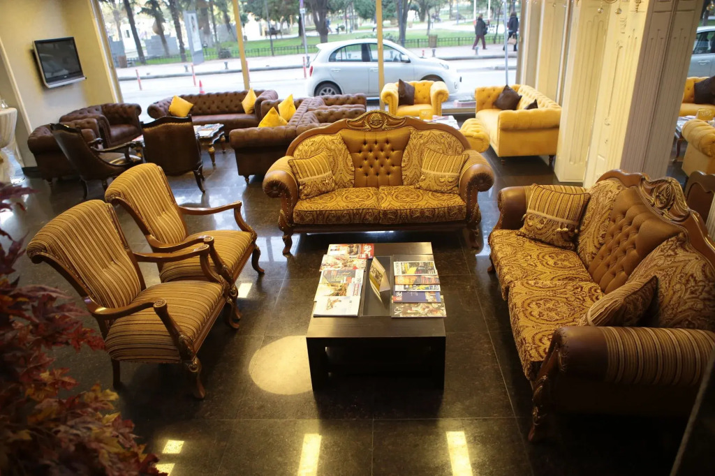 BM HOTEL City