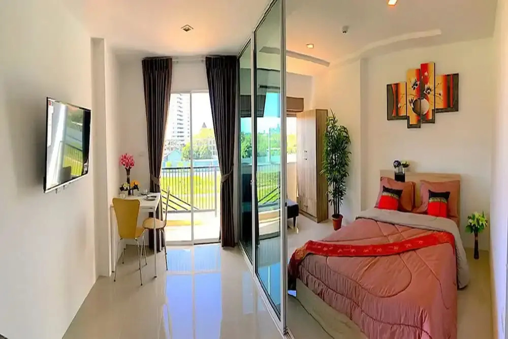 Breezy Room Jomtien