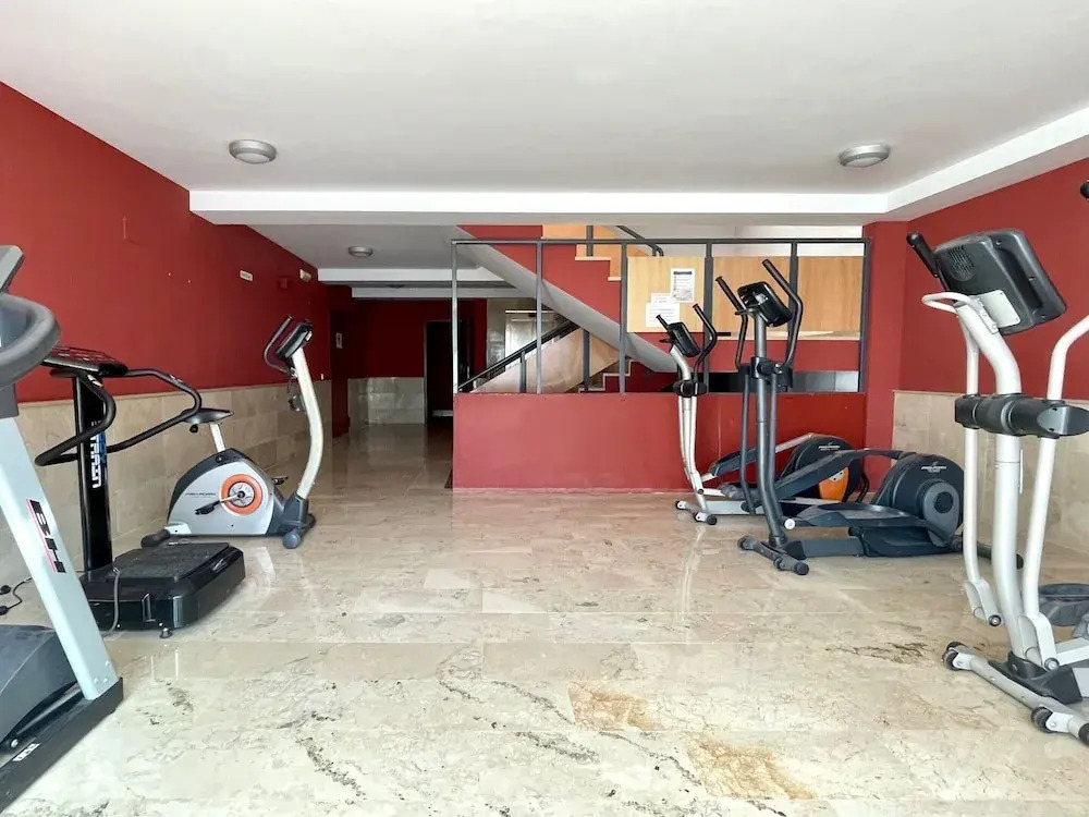 Apartment Near Beach With Pools and hot tub
