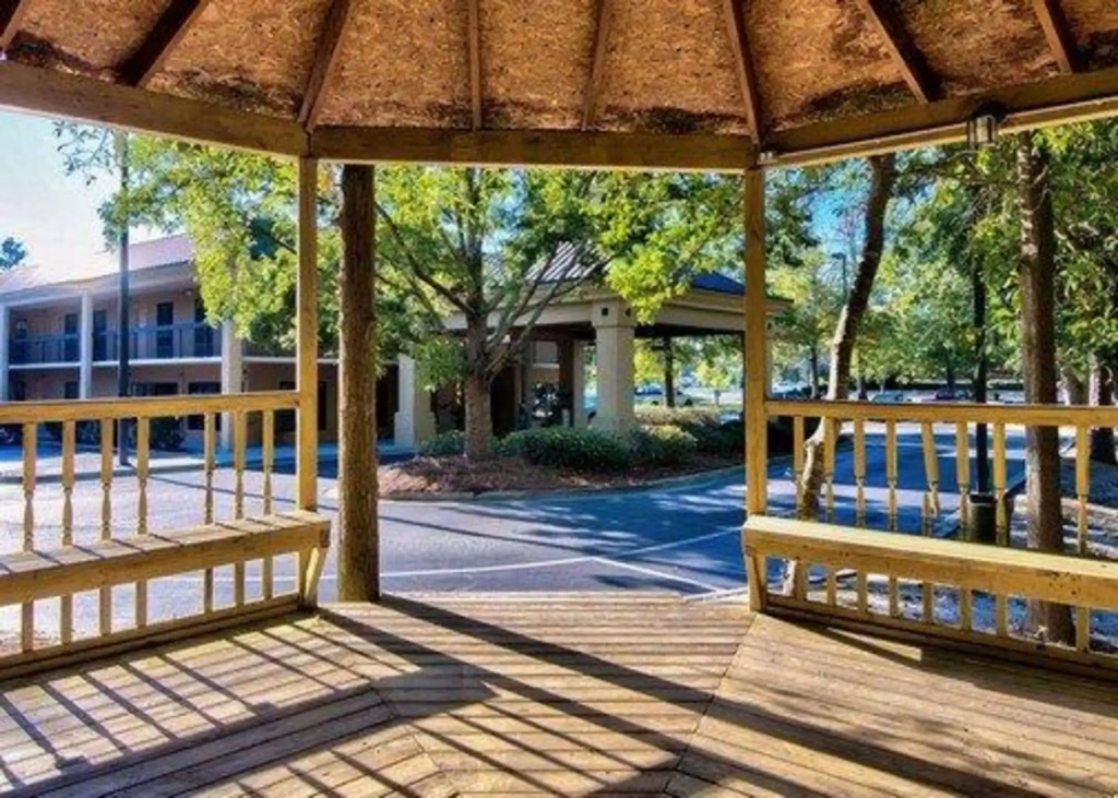 Clarion Inn & Suites Aiken South