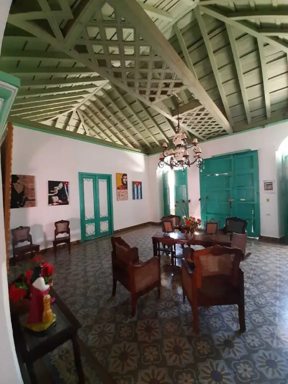 Hostal 14 De enero