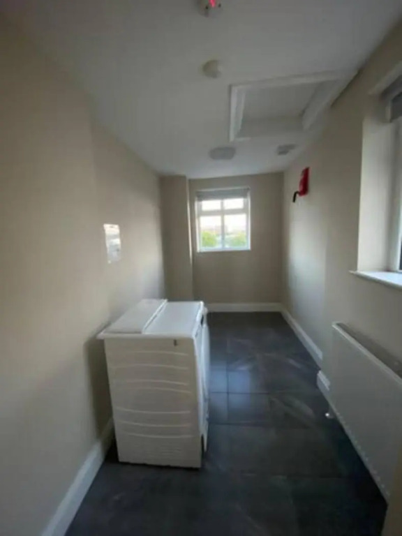 Extra Large Six Bed Six Bath Townhouse