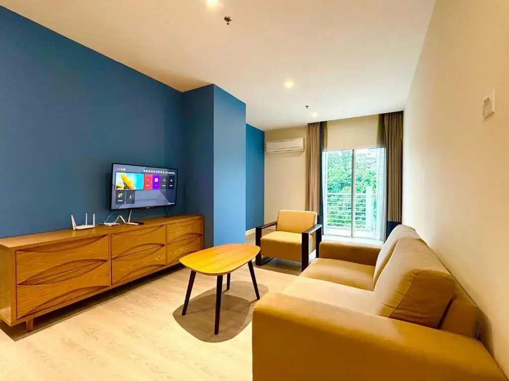 M Centro City Centre @ Gaya Street by Sunset Seaview Vacation Condos