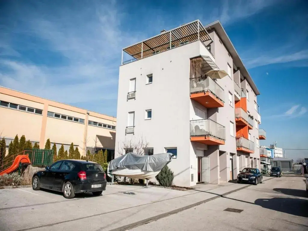 Apartment Josip