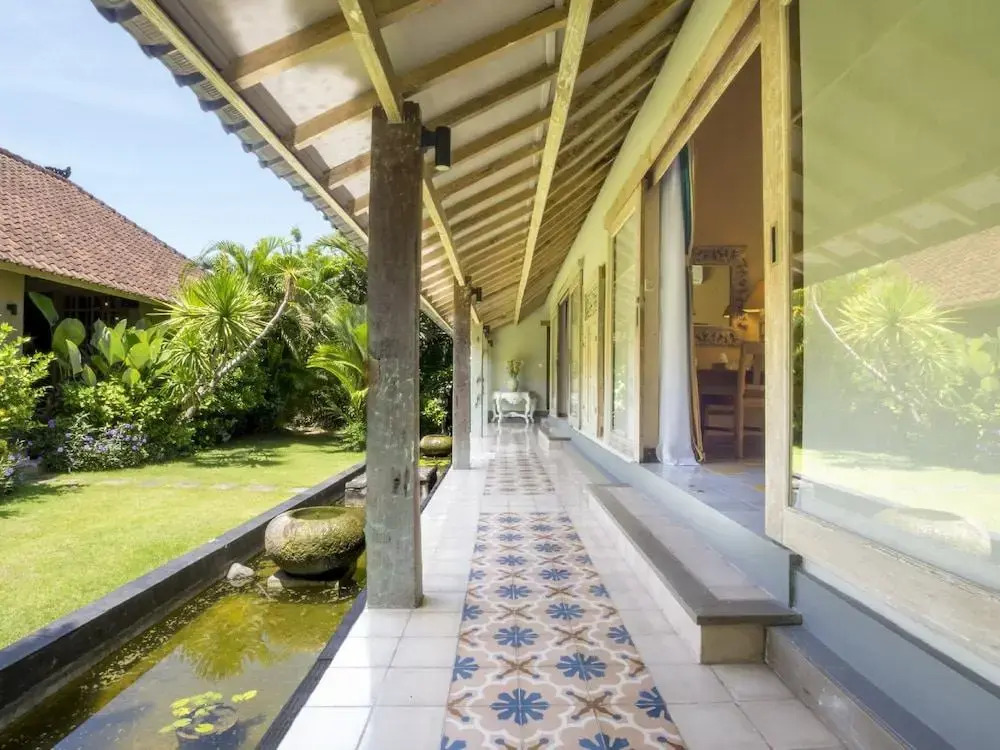Villa Koyama by Villa Finder