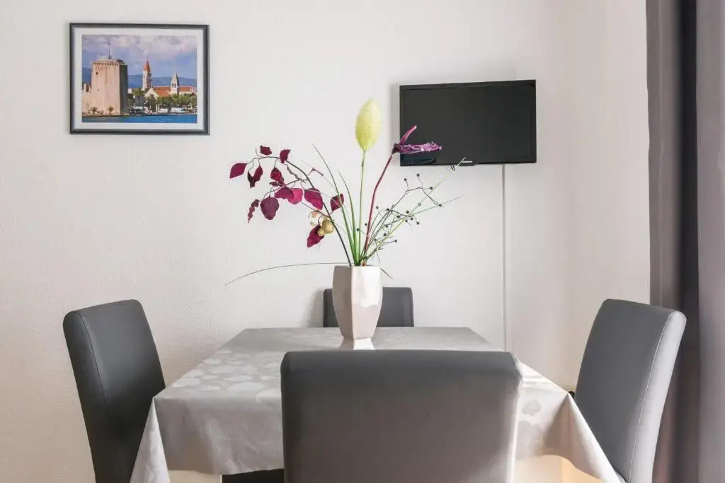 Apartments Neve