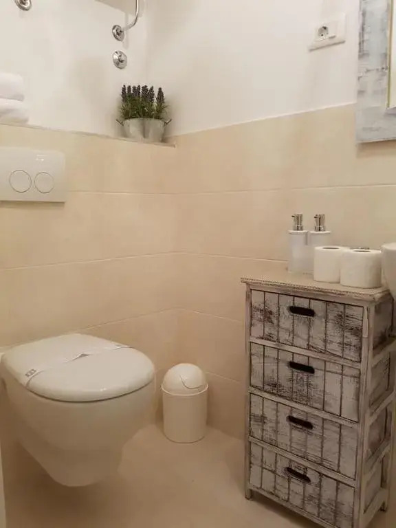 Celtis Apartment