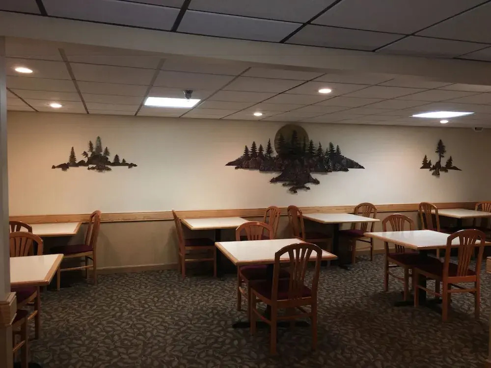 Grand Northern Inn