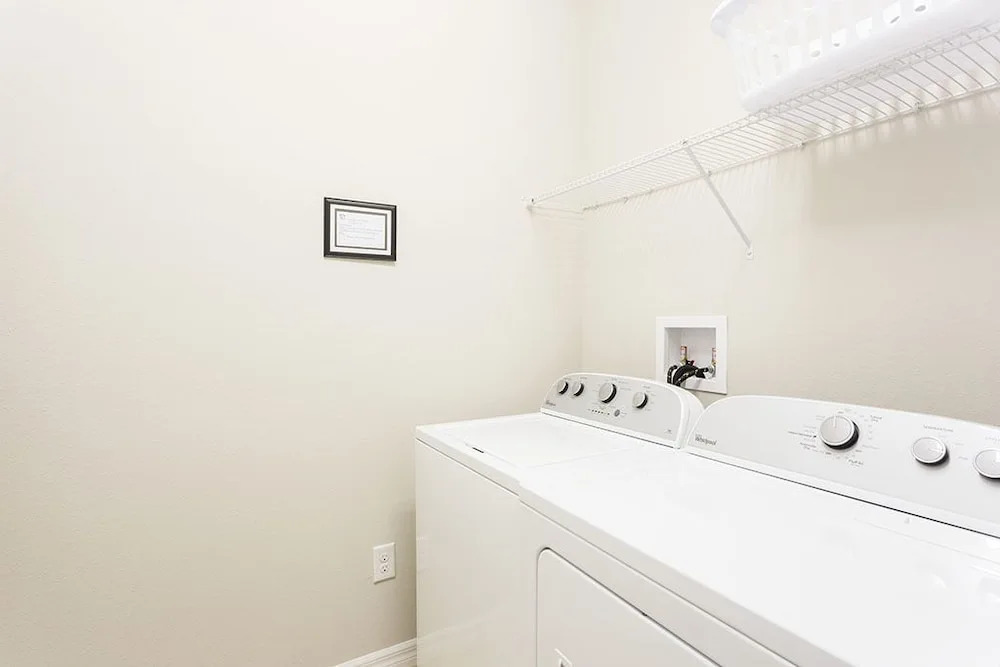 Windsor At Westside #7 - 8 Bed 6 Baths Villa