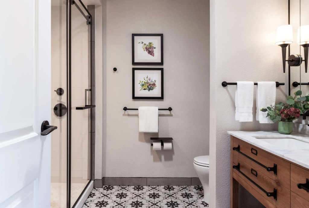 Dry Creek Inn MOD Collection by Sonesta