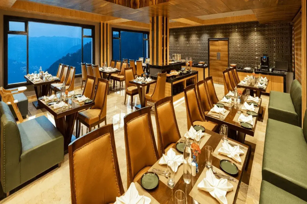 Justa Cliffend Resort & Spa, Mashobra