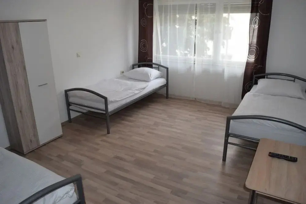 AB Apartment 45