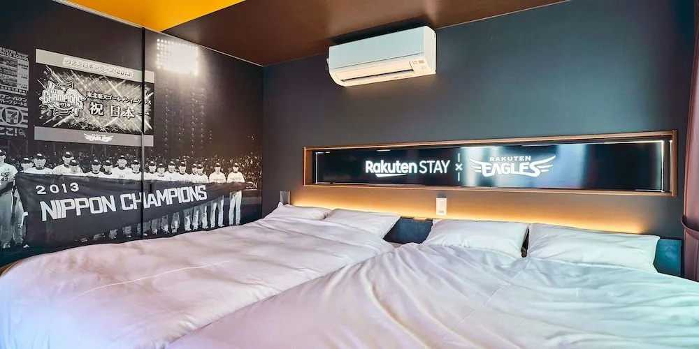 Rakuten STAY x EAGLES 202 with Roof balcony