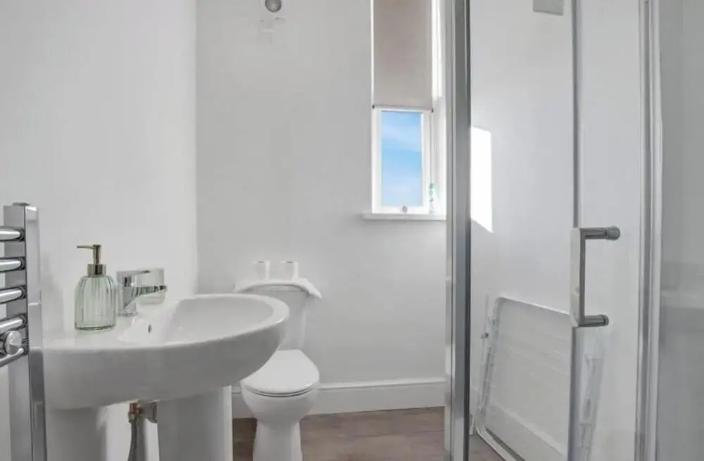 The Cardiff Comfort 2-bed Apartment