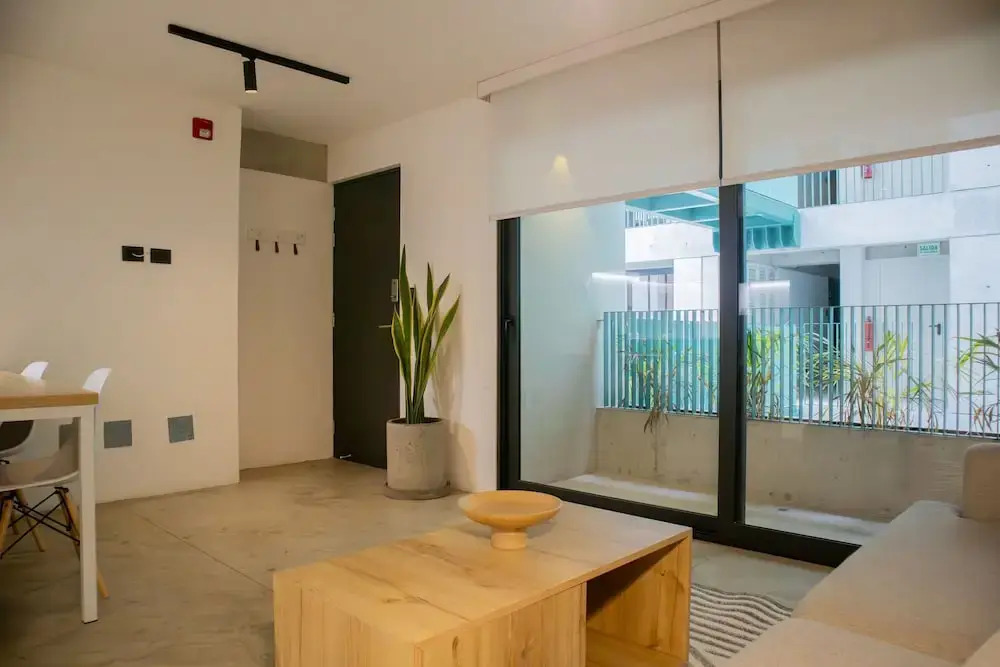 w Phenomenal 1BR w Balcony in Barranco