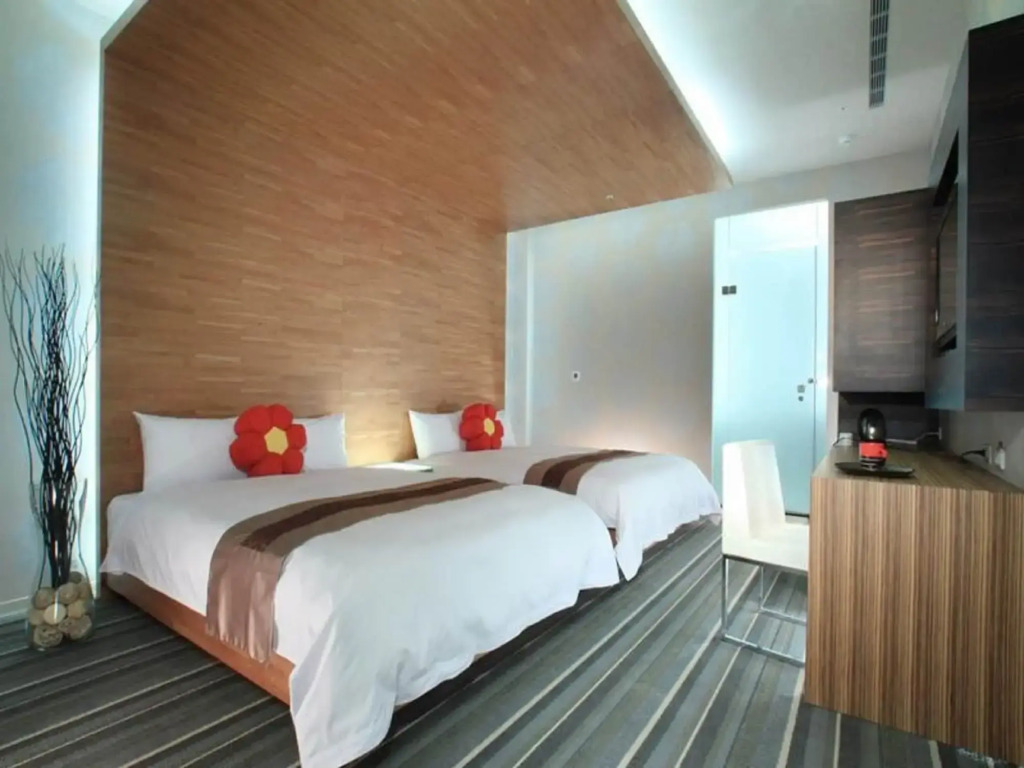 Yoai Hotel