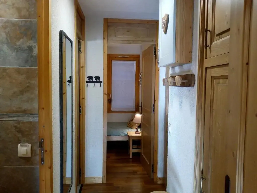 Appartement Méribel, 2 pièces, 5 personnes - FR-1-355-29